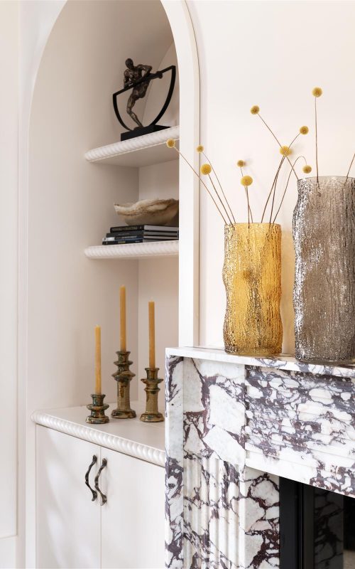 CMA_AMB_51224_51225_Brisk_51272_Vicky_51242_Pushing_Figurine